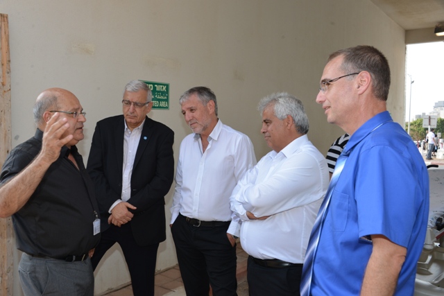 מנכל משרד הבריאות ופרופ מור יוסף ביקורי אישים בברזילי